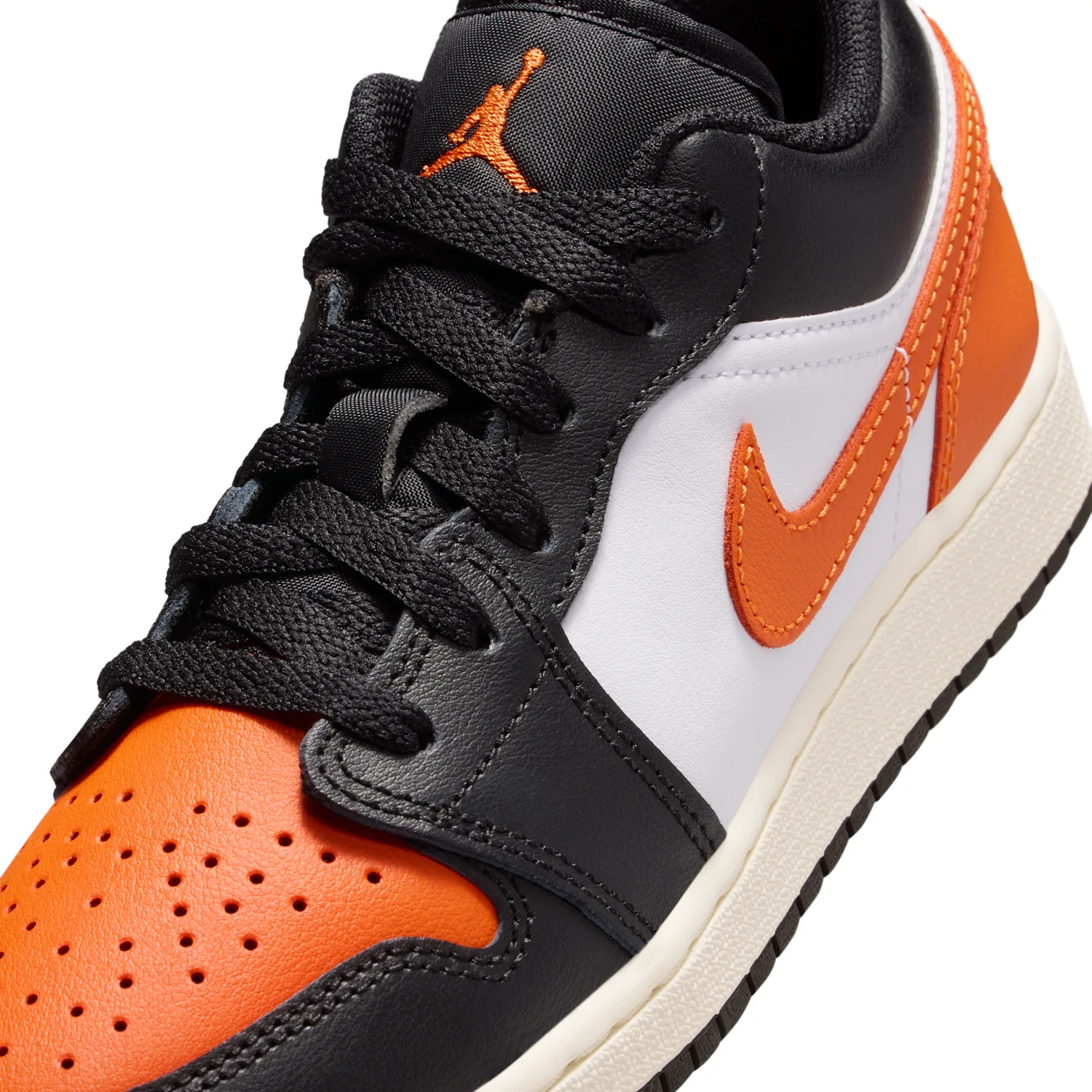 Air Jordan 1 Low image 7