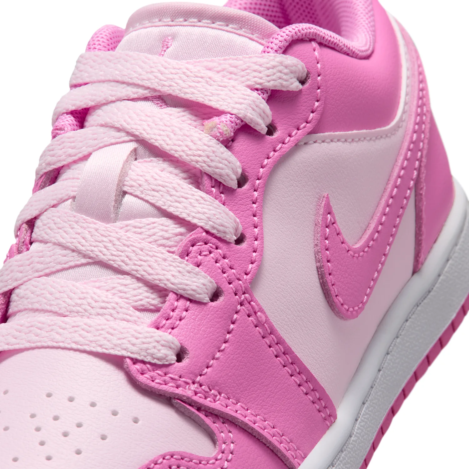 Jordan 1 Low image 7