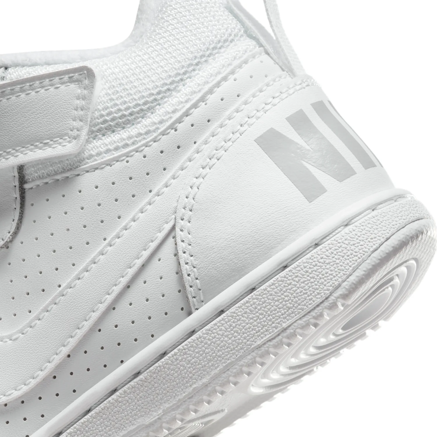 Nike Court Borough Mid image 8