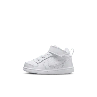 Nike Court Borough Mid