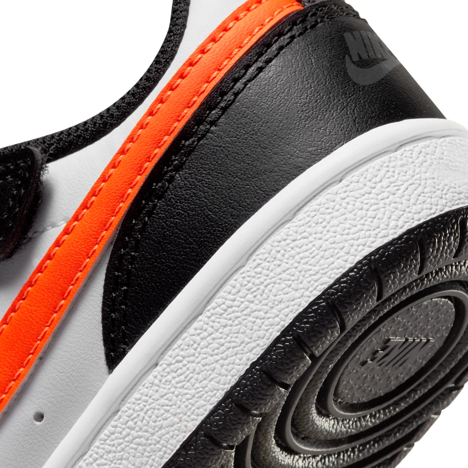 Nike Court Borough Low 2 image 8