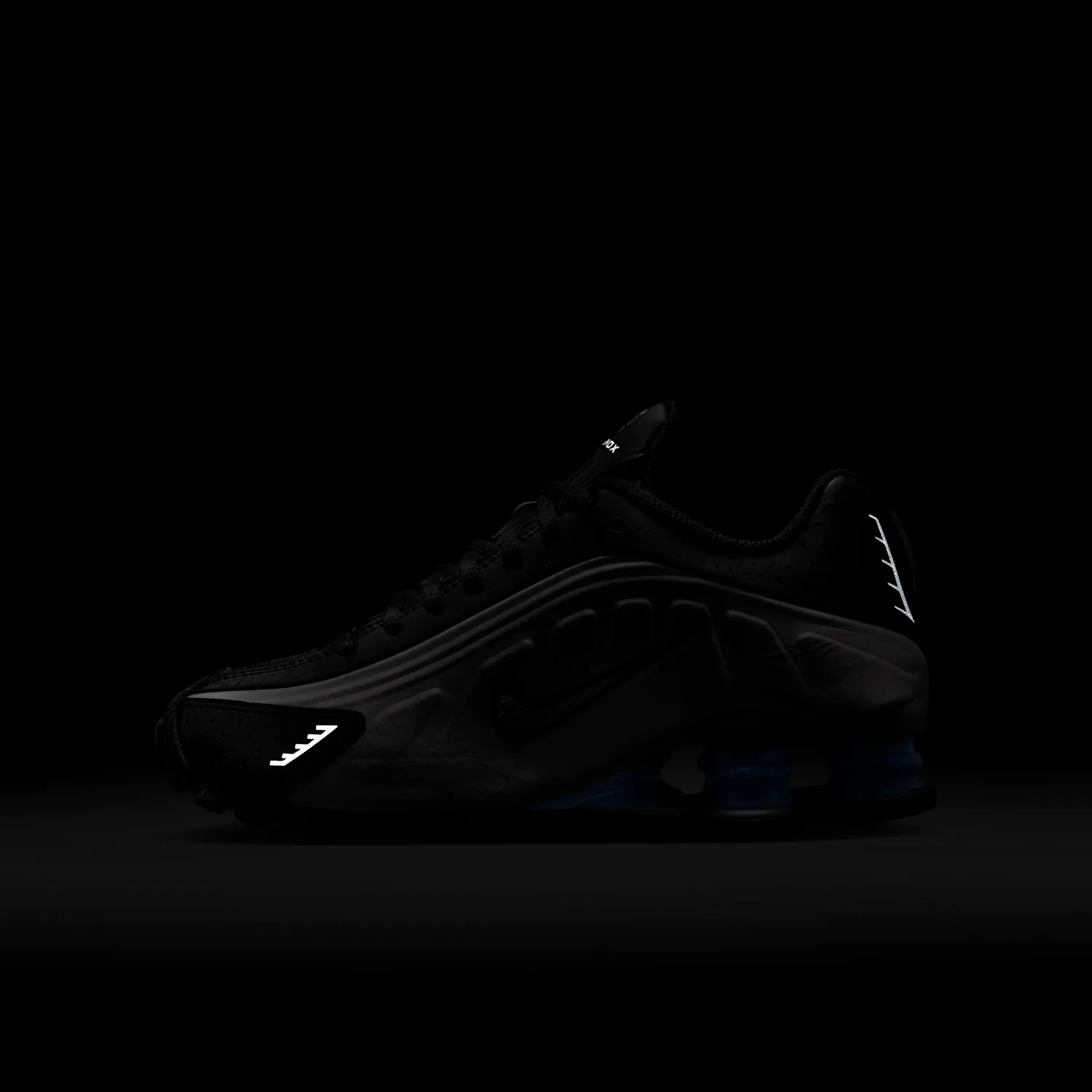 Nike Shox R4 image 12