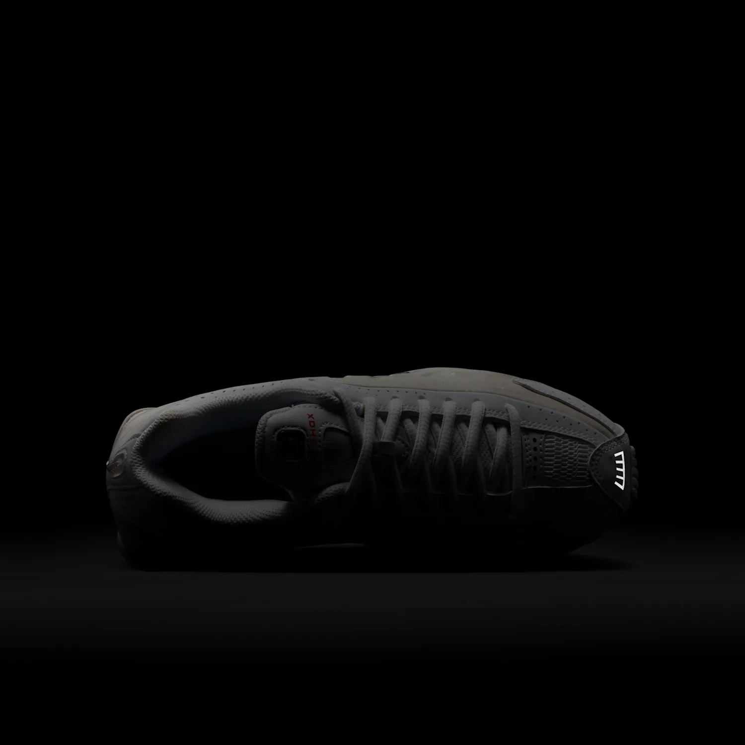 Nike Shox R4 image 9