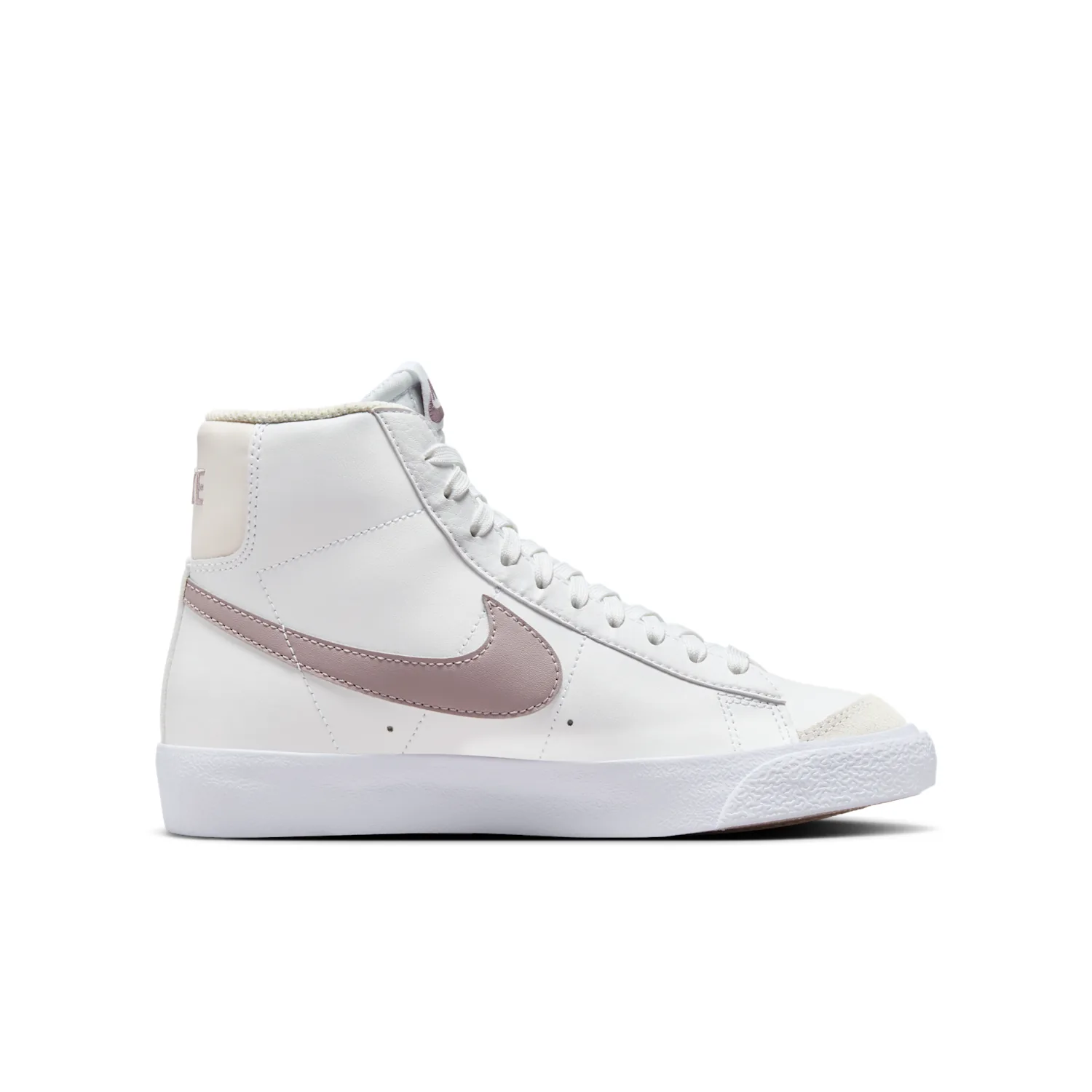 Nike Blazer Mid '77 image 3