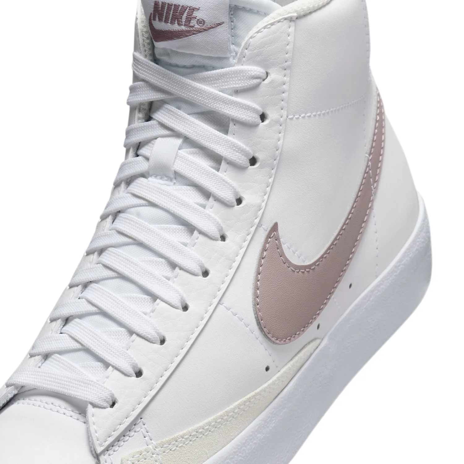 Nike Blazer Mid '77 image 7