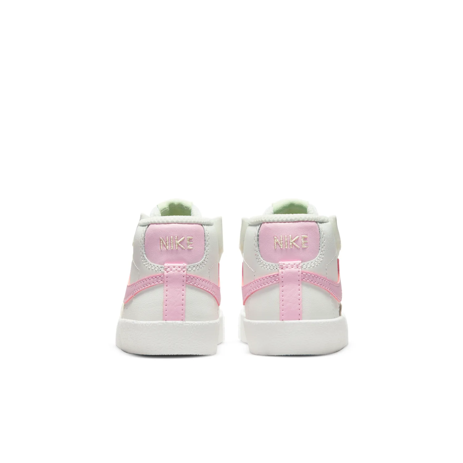 Nike Blazer Mid '77 image 6
