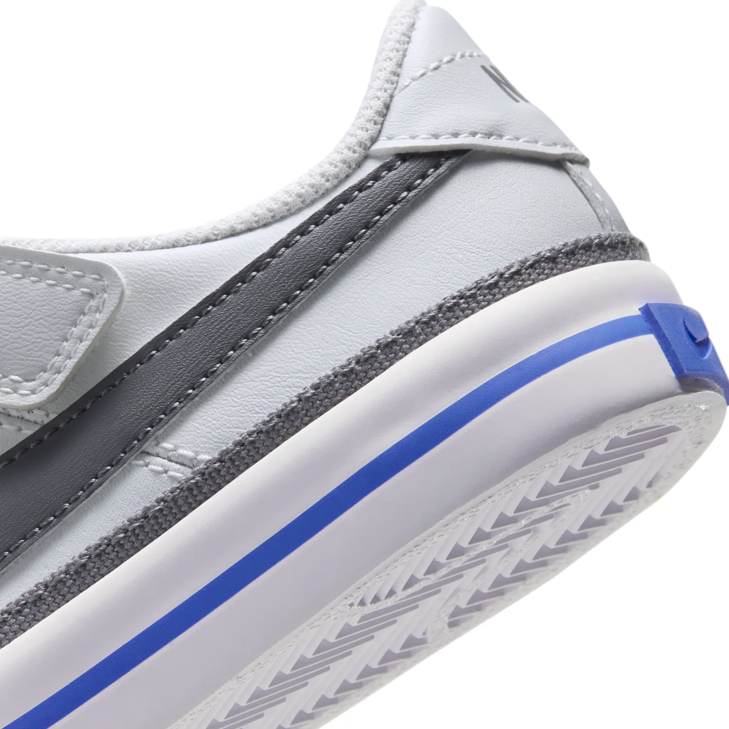 Nike Court Legacy image 8