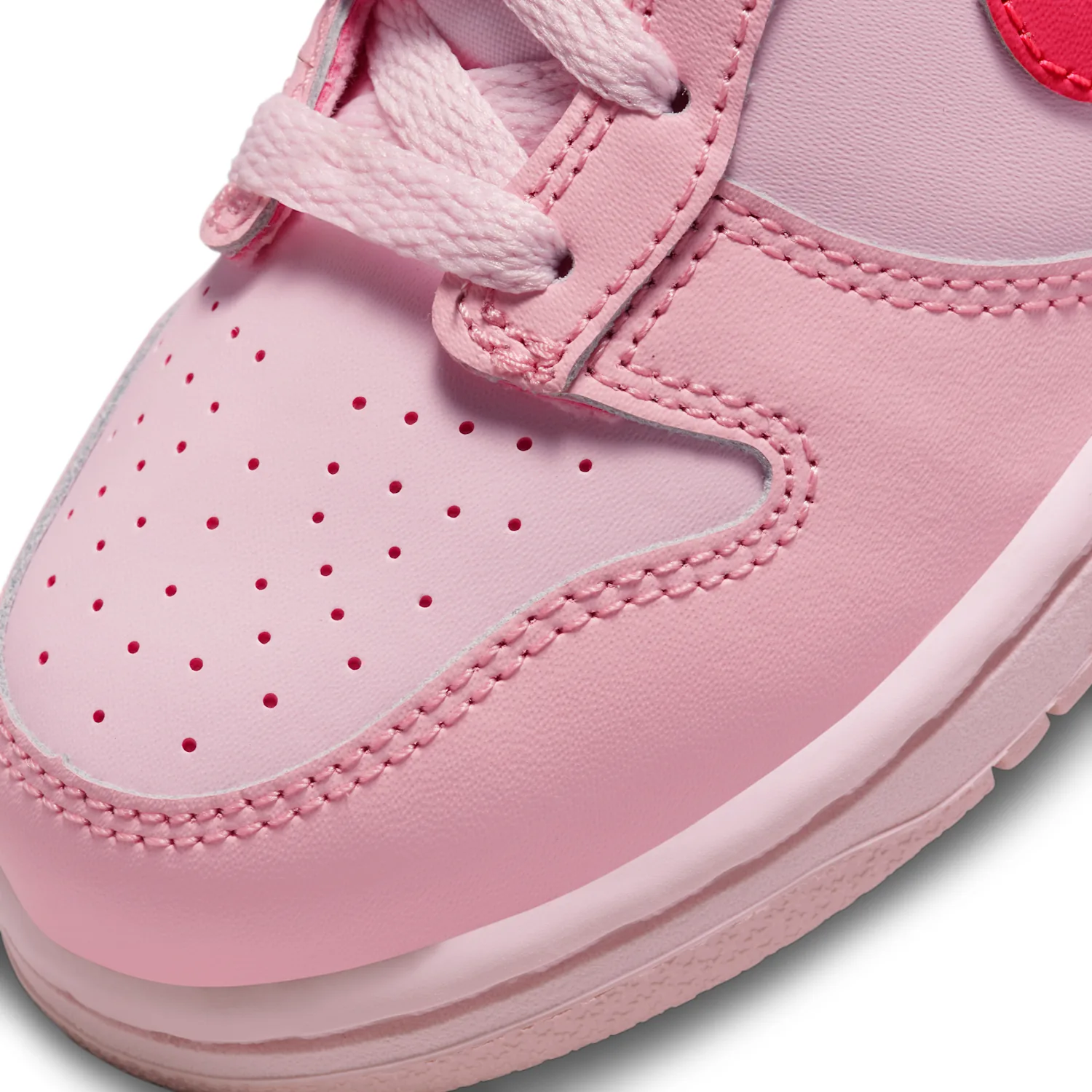 Nike Dunk Low image 7