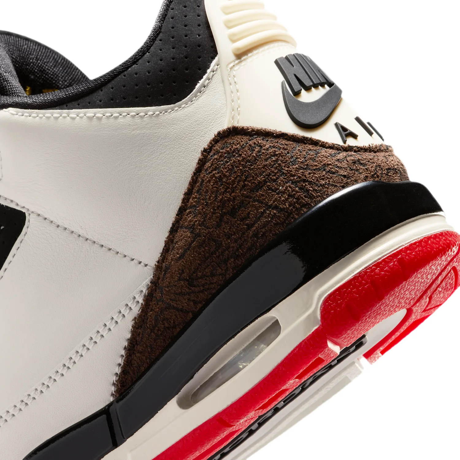 Air Jordan 3 Retro image 12