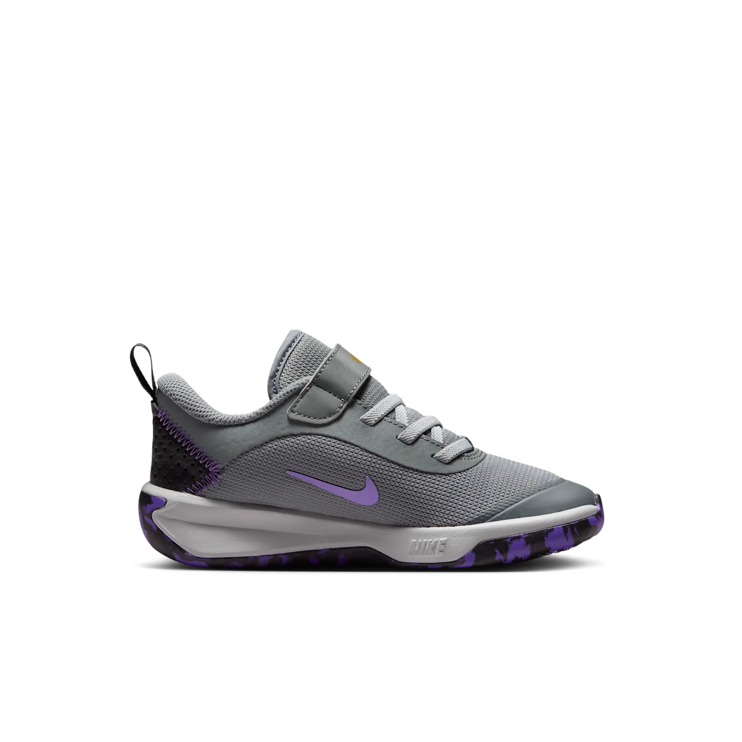 Nike Omni Multi-Court image 3