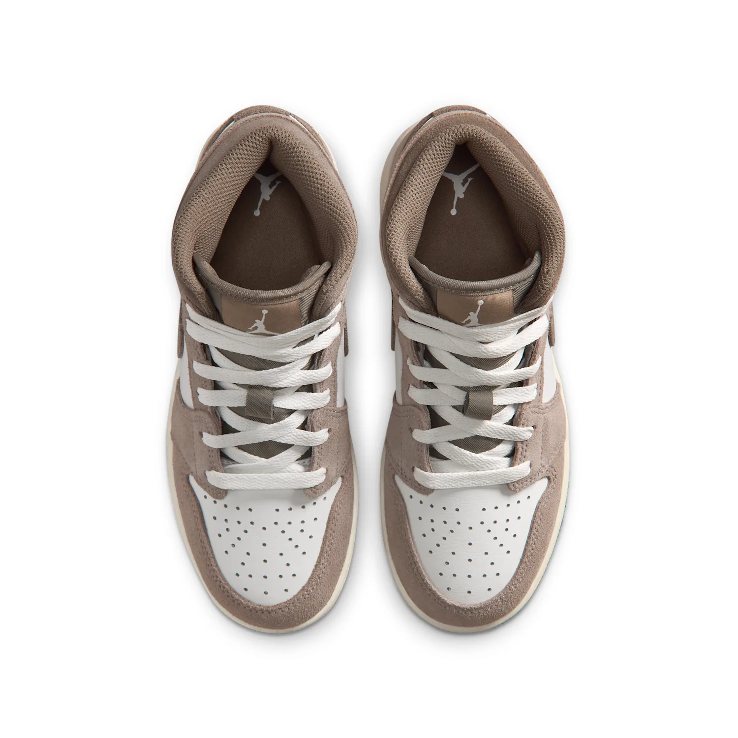 Air Jordan 1 Mid image 4
