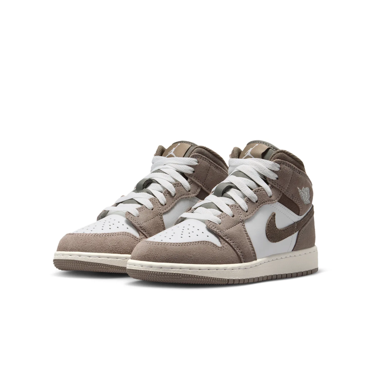 Air Jordan 1 Mid image 5