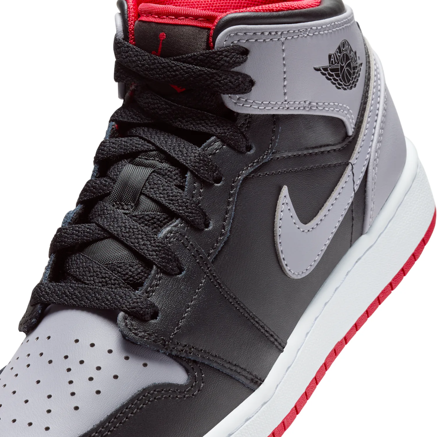 Air Jordan 1 Mid image 7