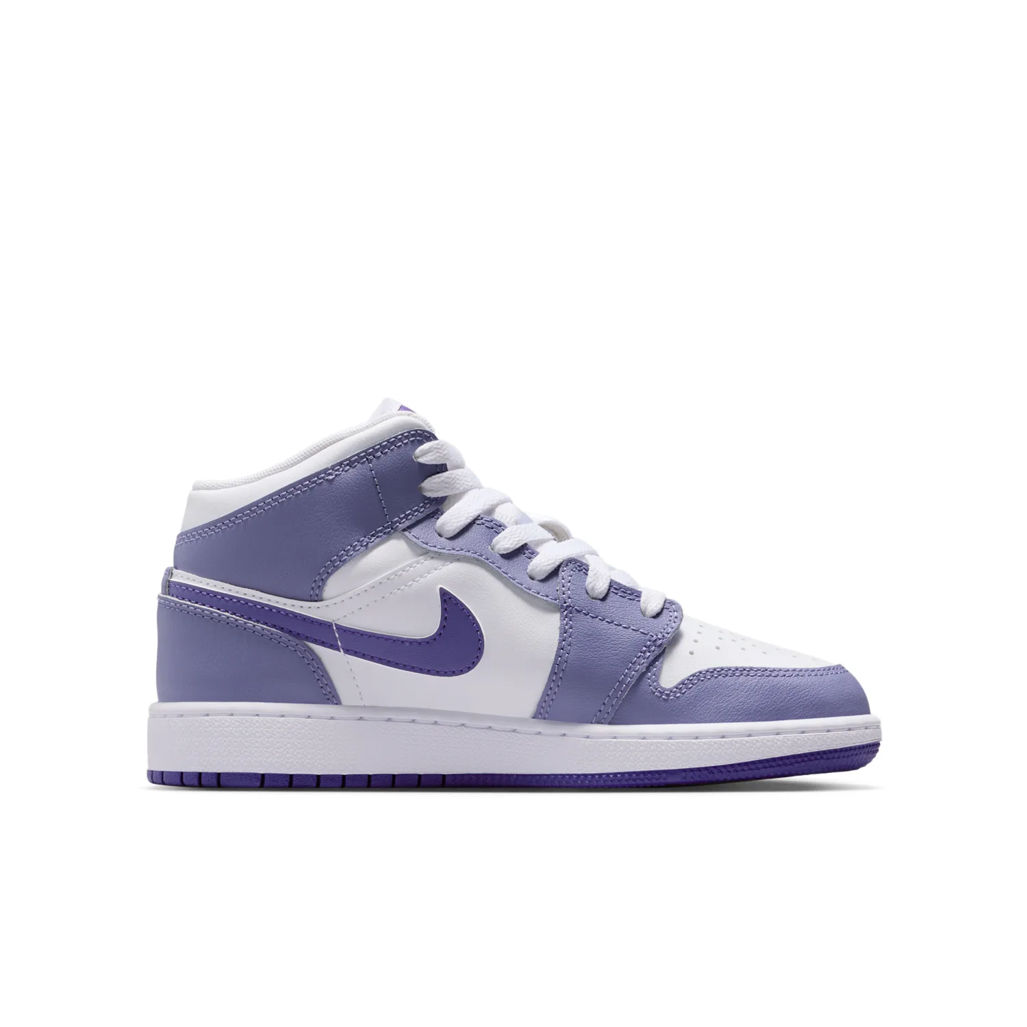 Air Jordan 1 Mid image 3