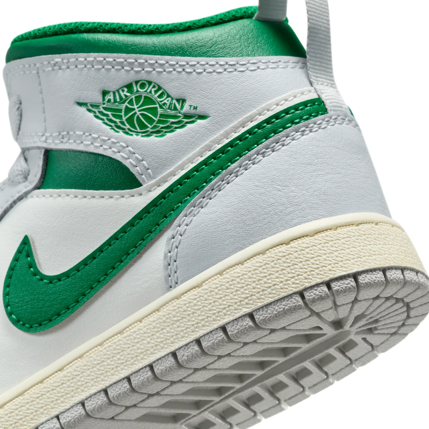 Jordan 1 Mid image 8