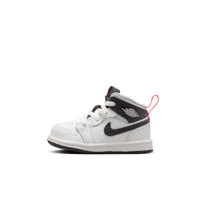Jordan 1 Mid