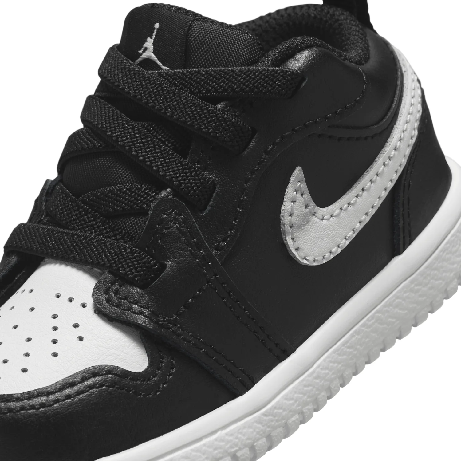 Jordan 1 Low Alt image 7