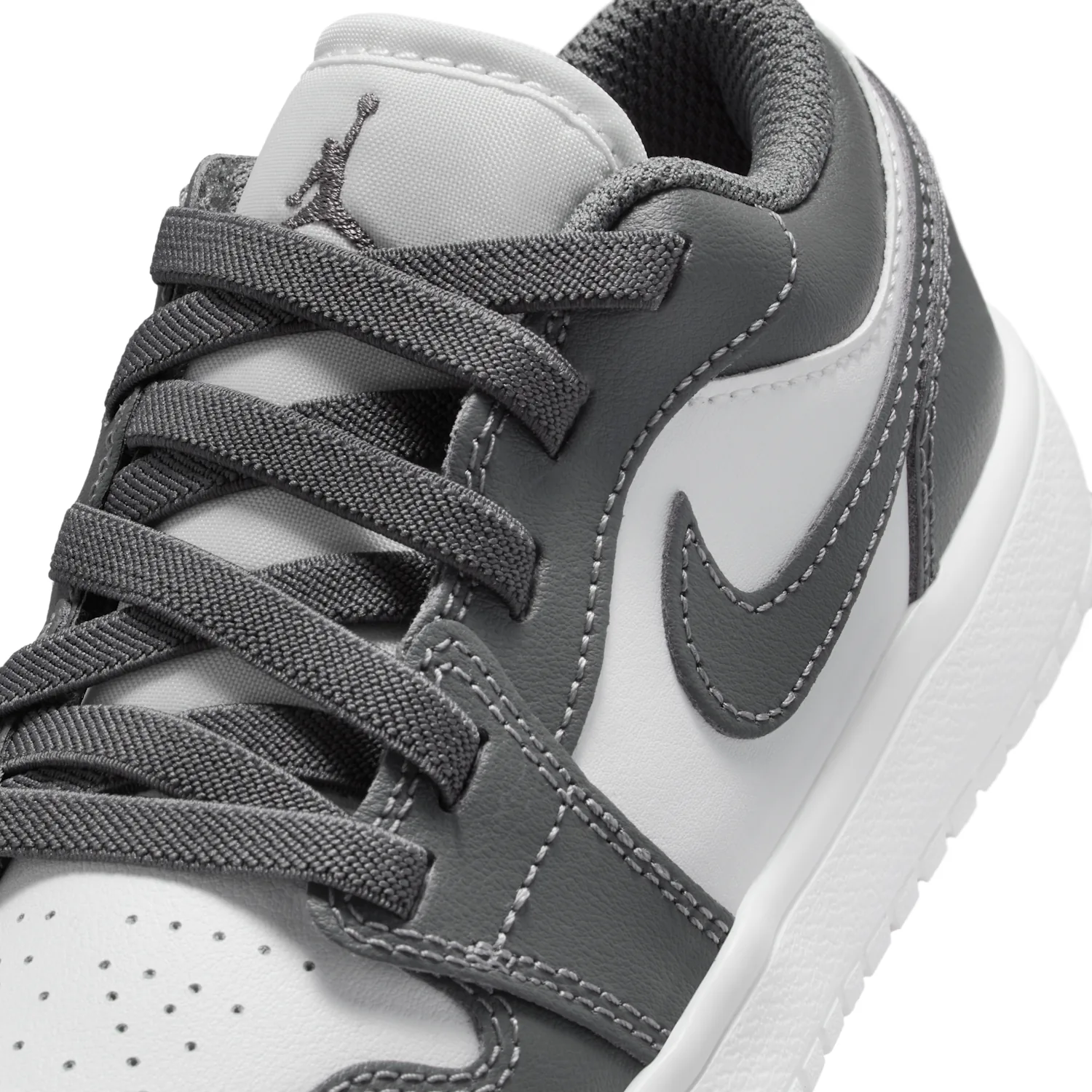 Jordan 1 Low Alt image 7