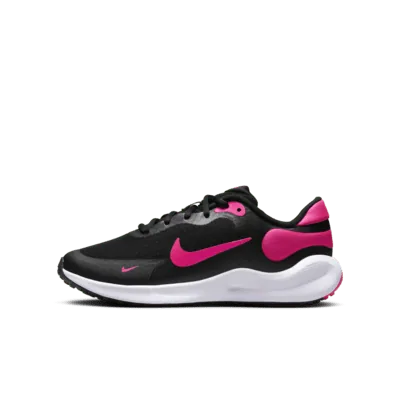 Nike Revolution 7