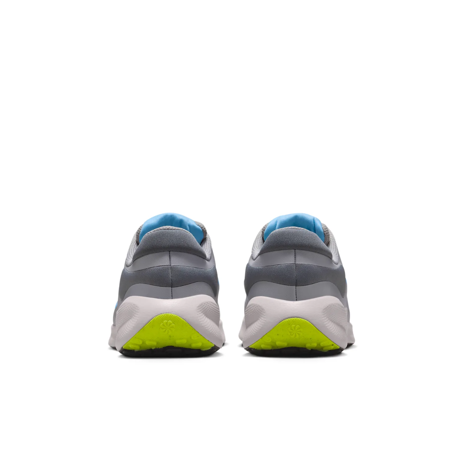 Nike Revolution 7 image 6