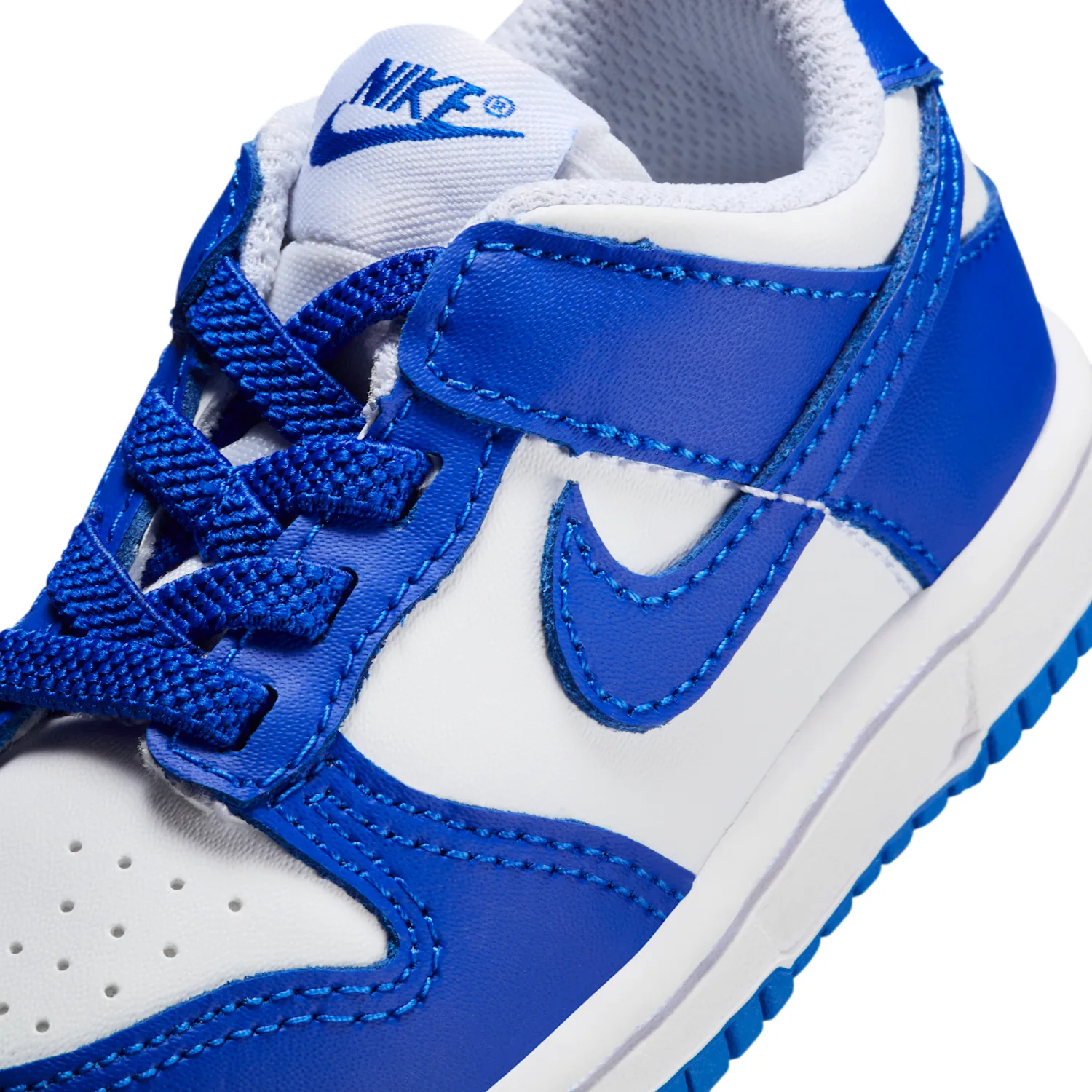Nike Dunk Low image 7