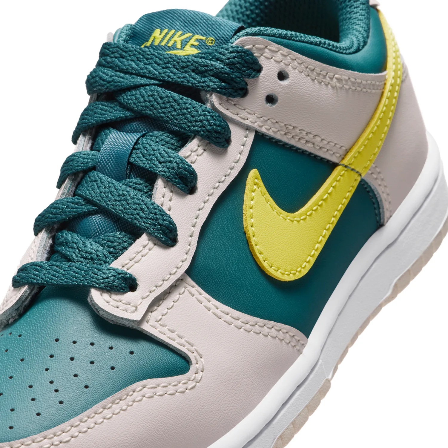 Nike Dunk Low image 7