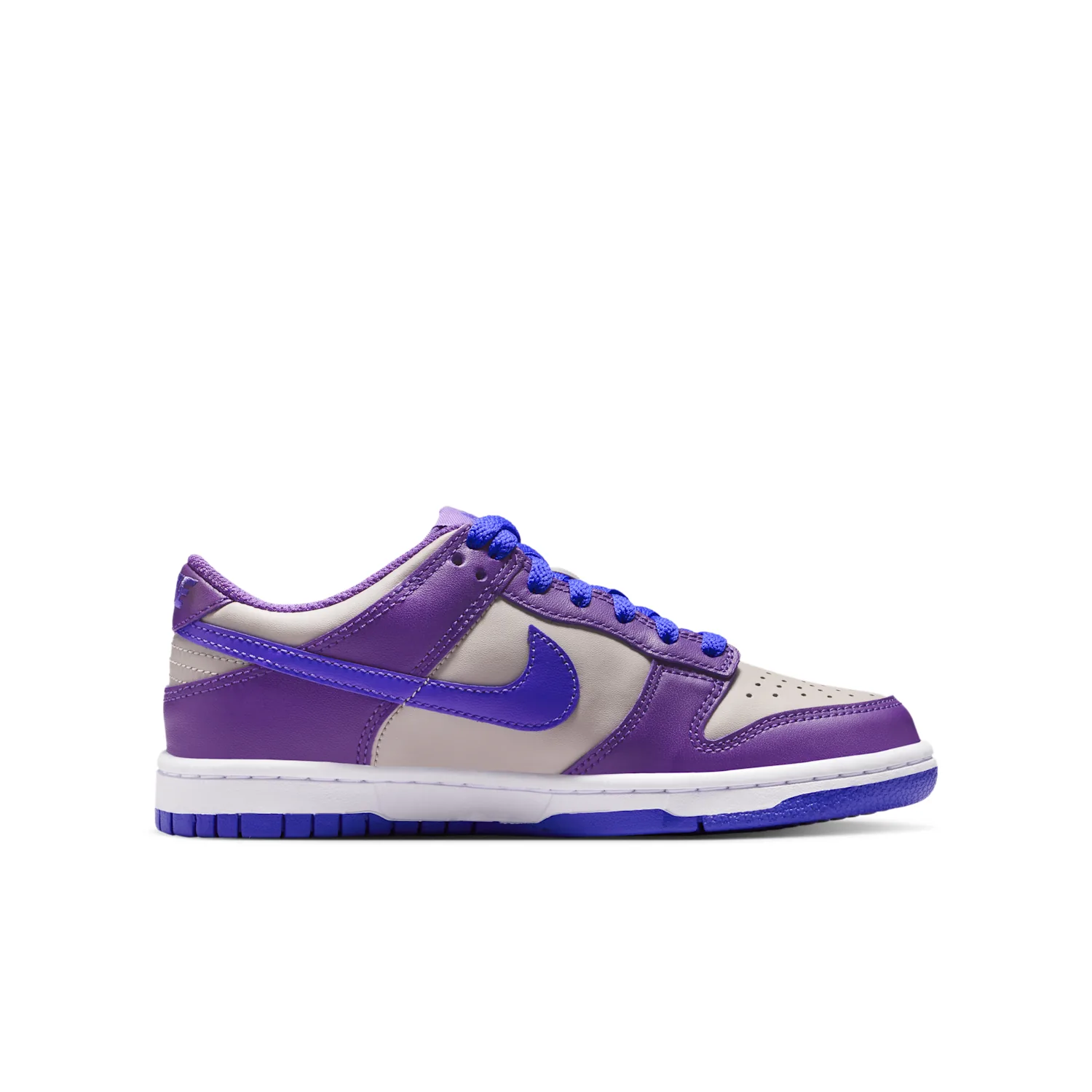 Nike Dunk Low image 3