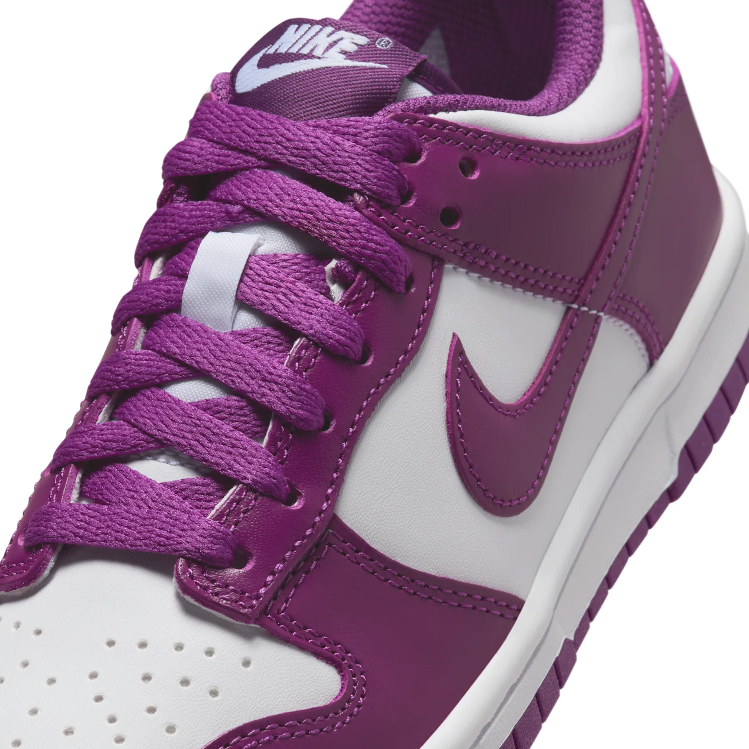 Nike Dunk Low image 7