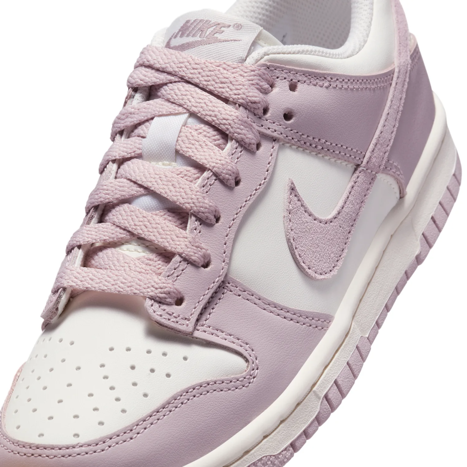 Nike Dunk Low image 7