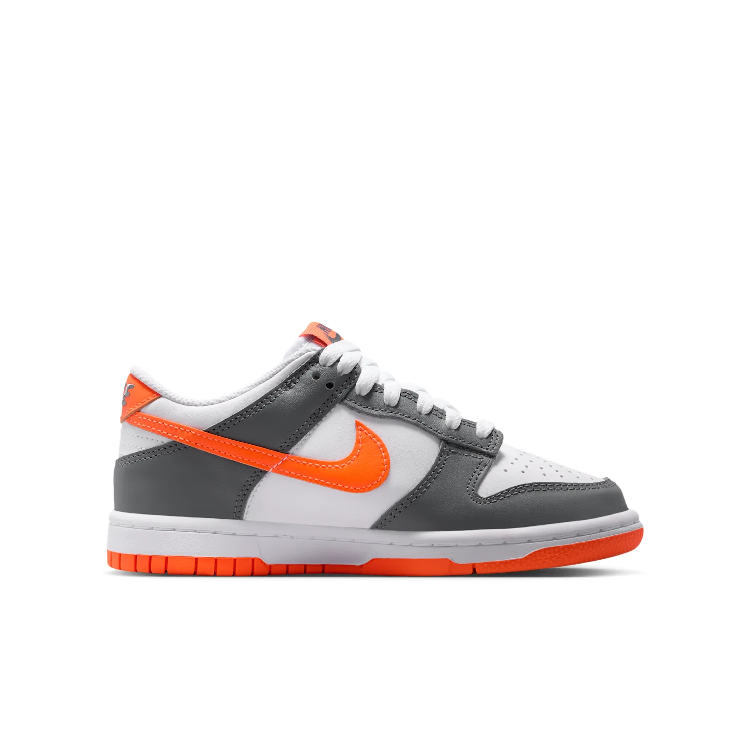 Nike Dunk Low image 3