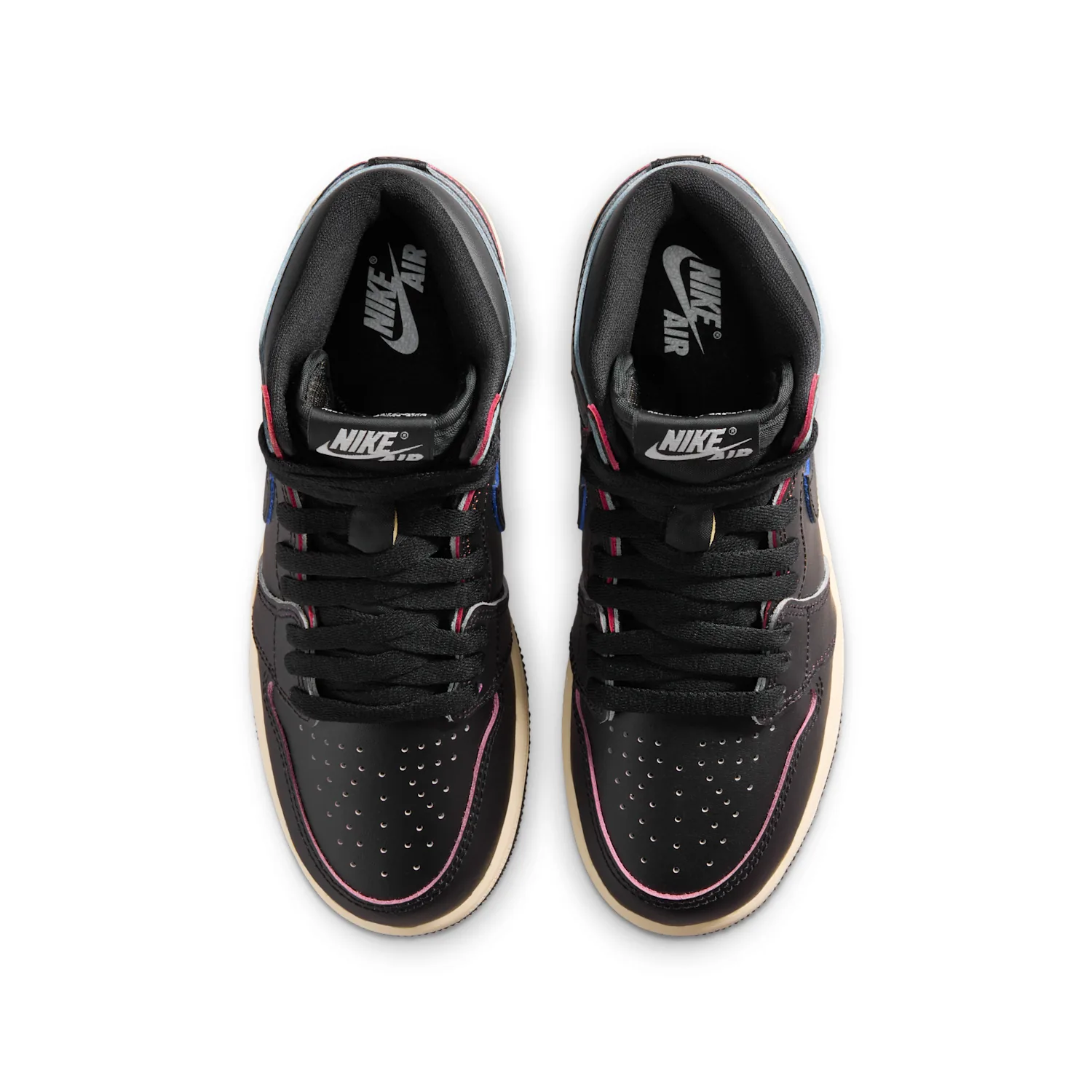 Air Jordan 1 High OG "Black and Muslin" image 5