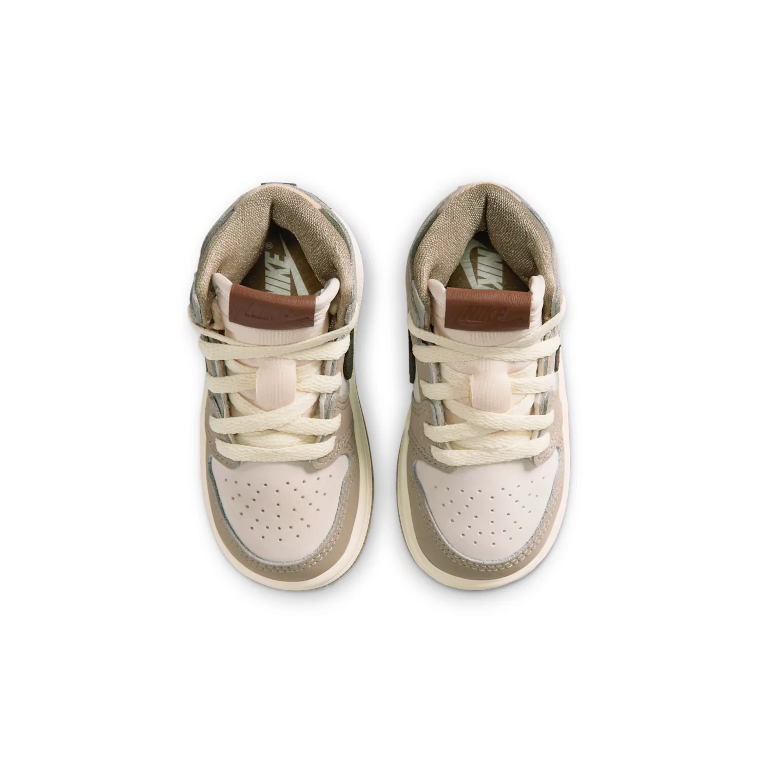 Jordan 1 Retro High OG image 4