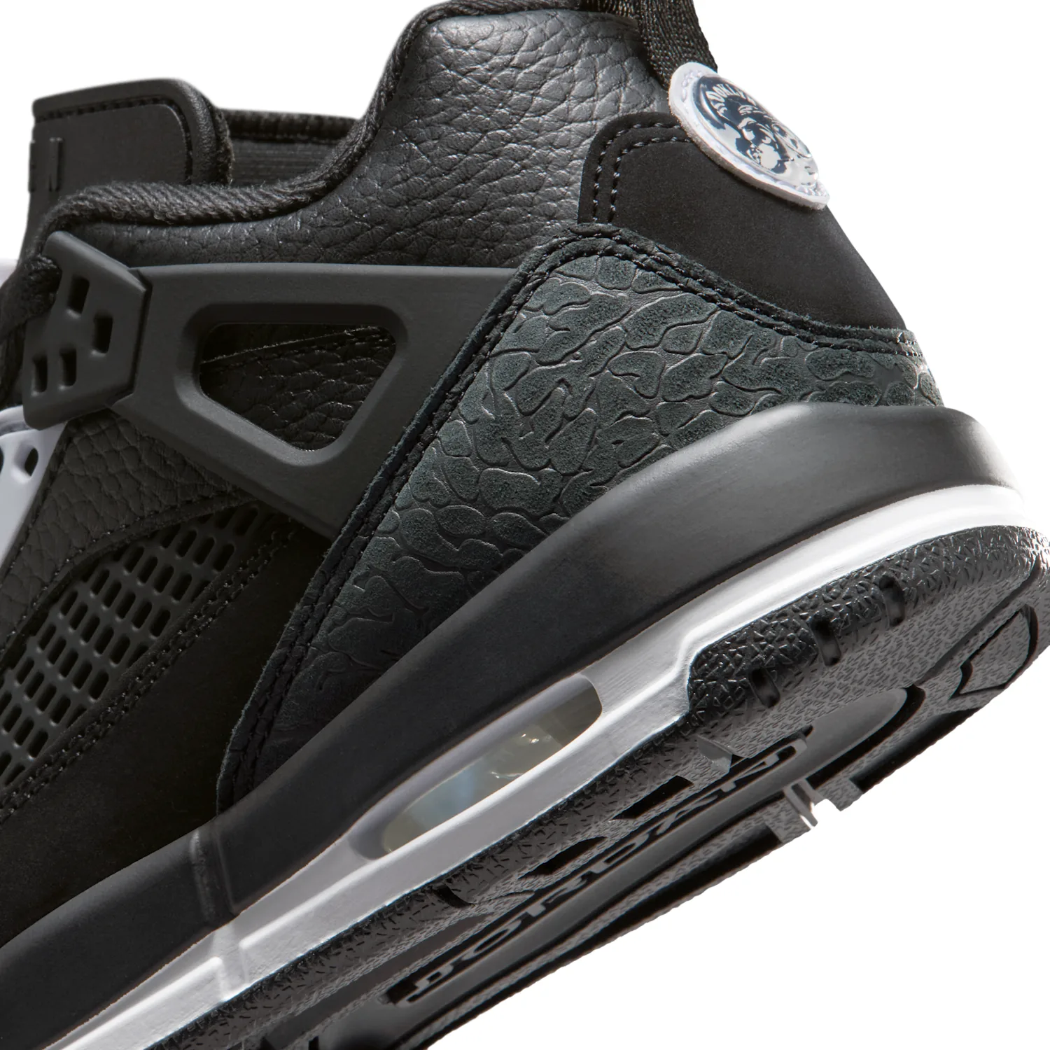 Jordan Spizike Low image 8