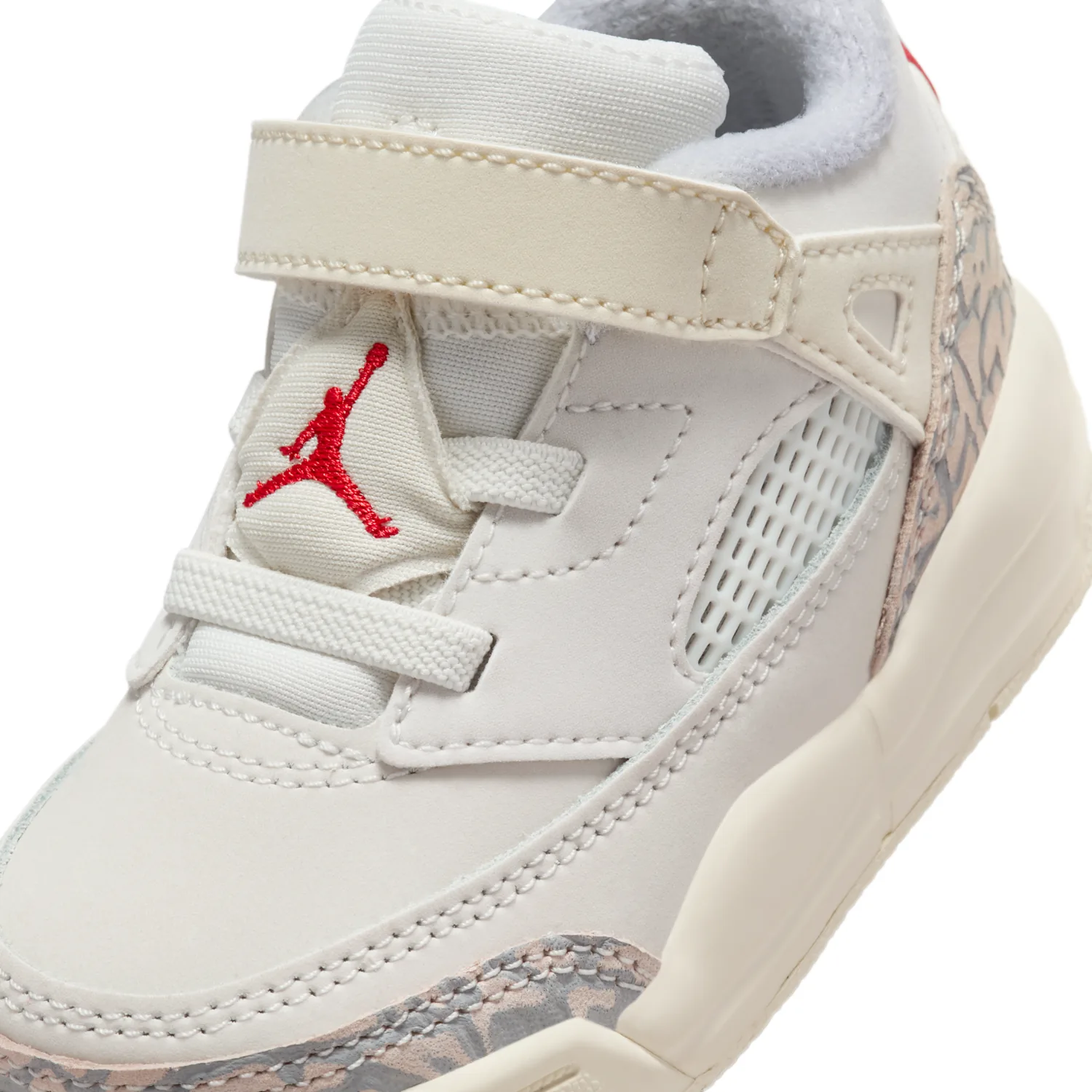 Jordan Spizike Low image 7