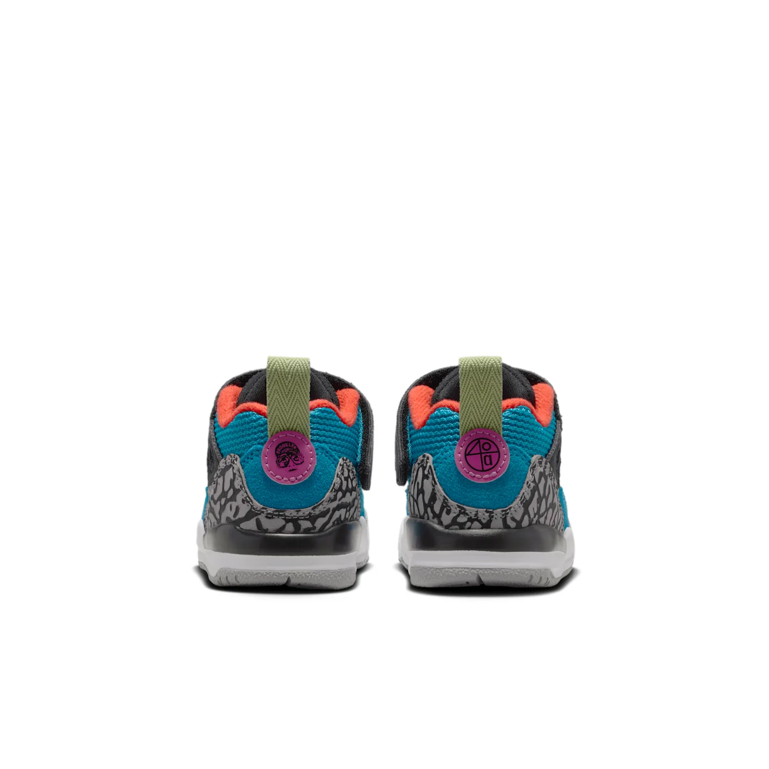 Jordan Spizike Low image 6