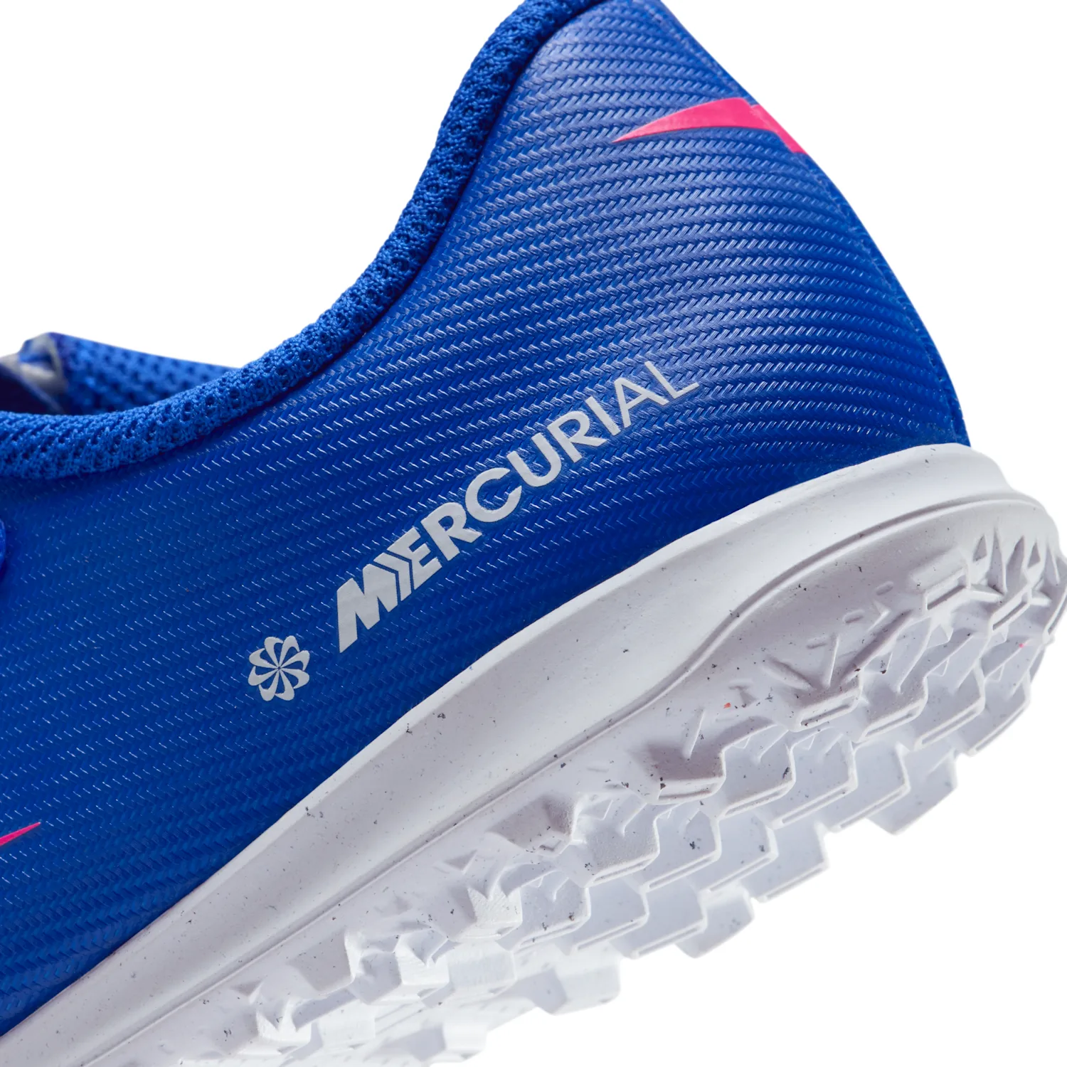 Nike Jr. Mercurial Vapor 16 Club image 8