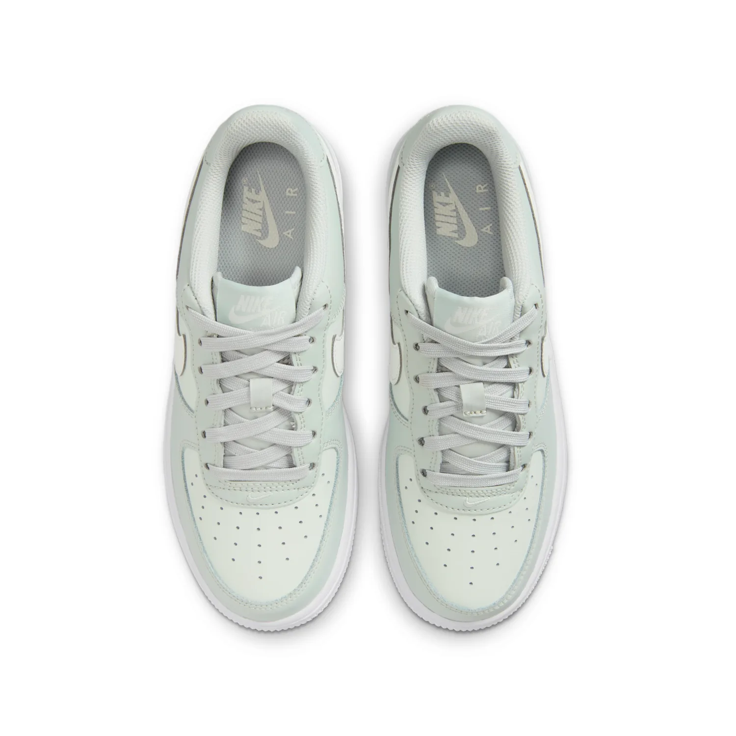Nike Air Force 1 image 4