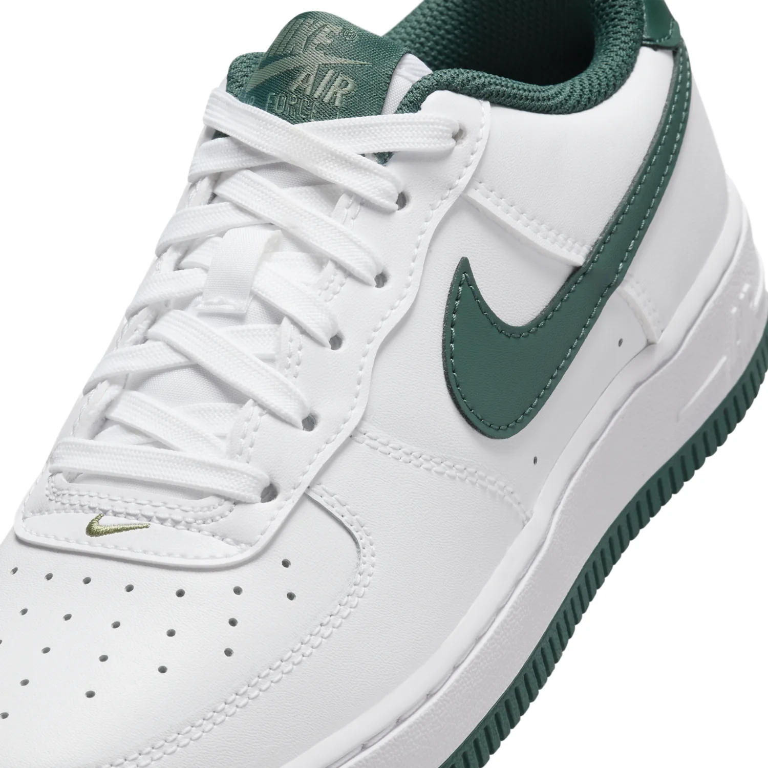 Nike Air Force 1 image 7
