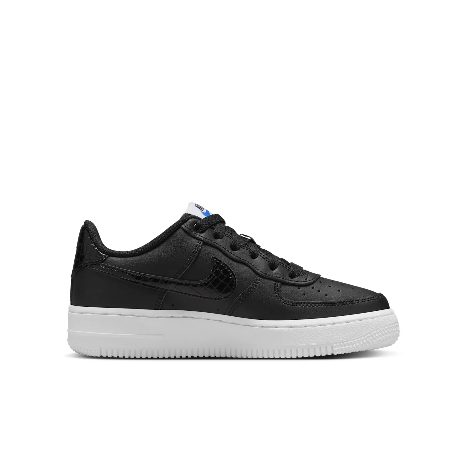 Nike Air Force 1 LV8 image 3