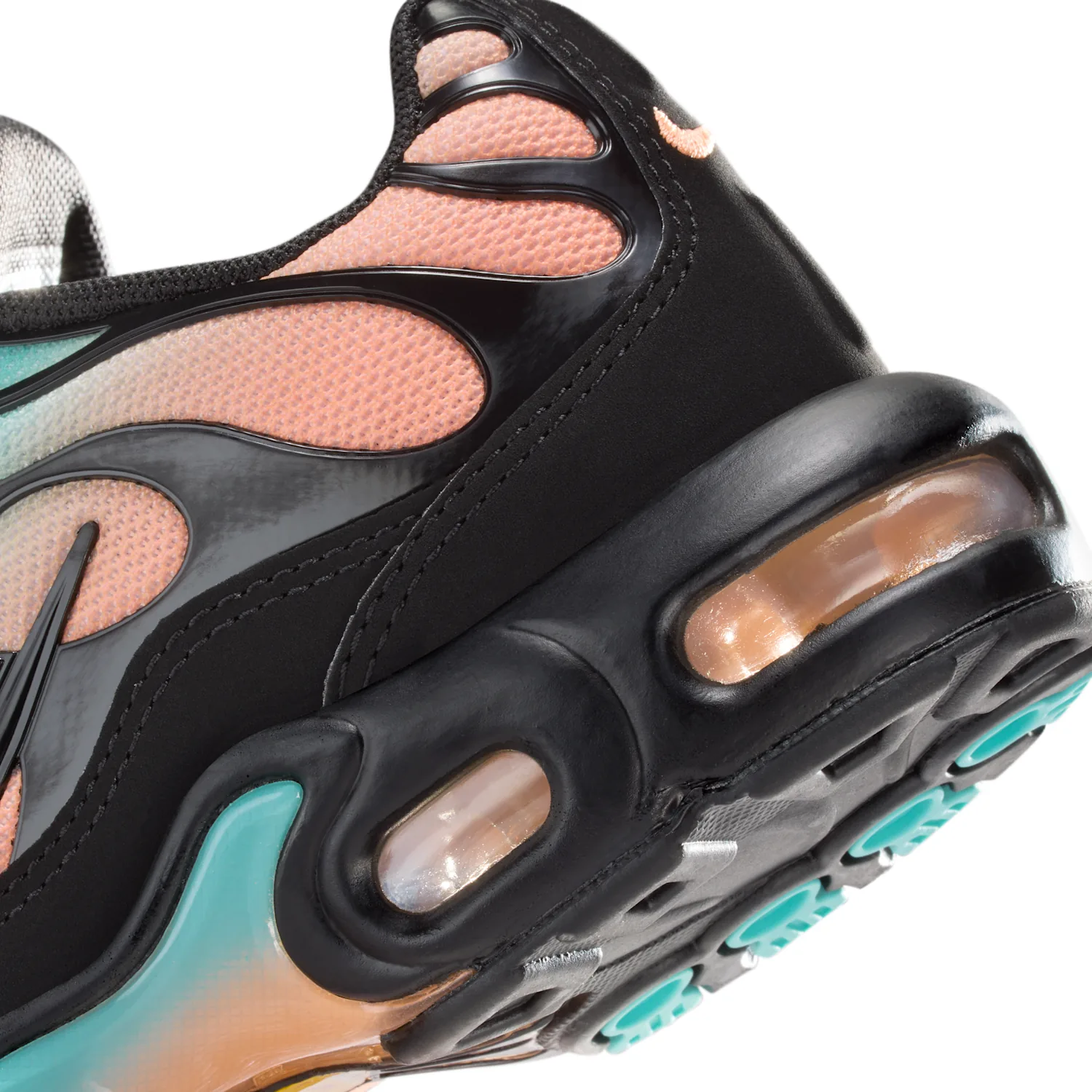 Nike Air Max Plus image 8