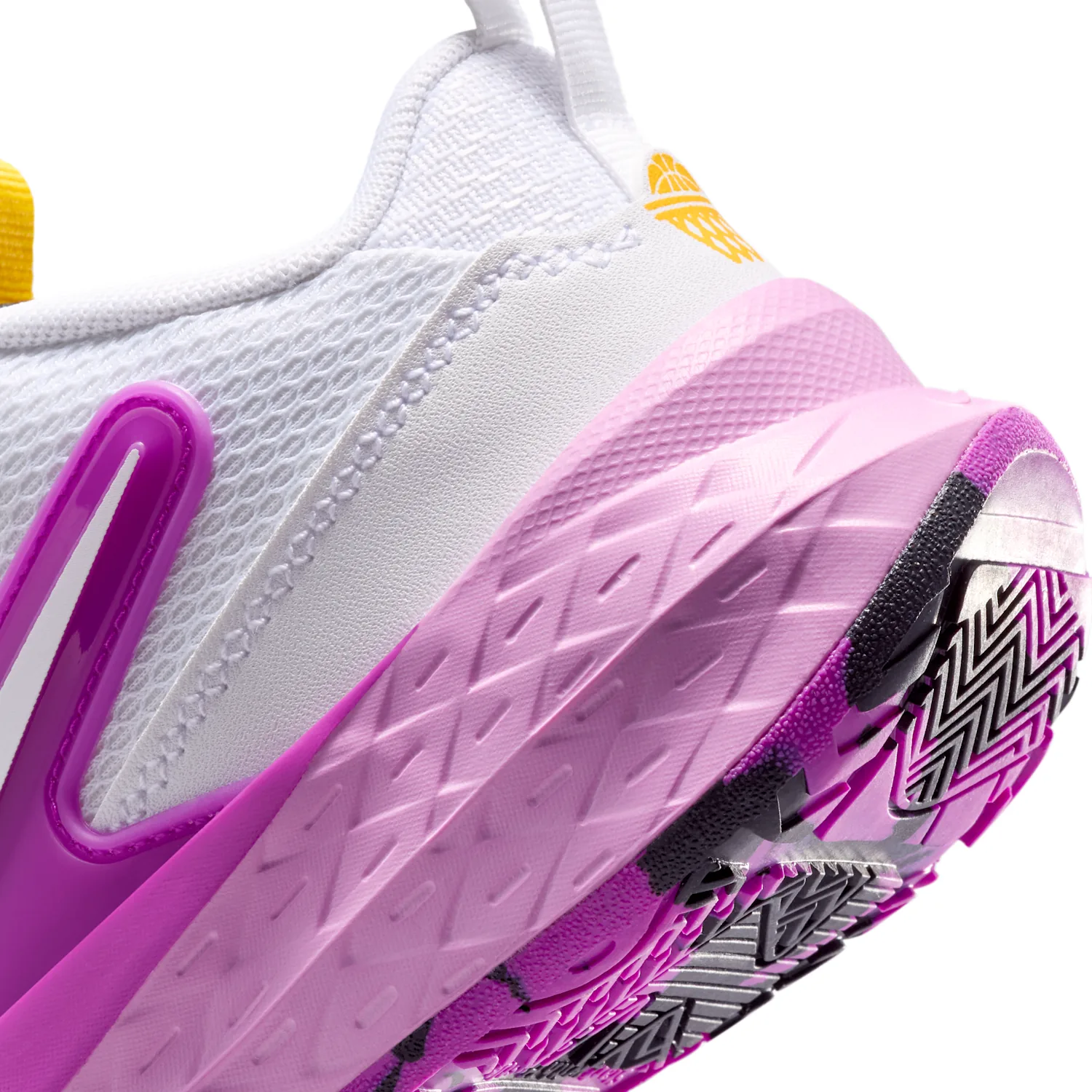 Nike Team Hustle D 12 image 8