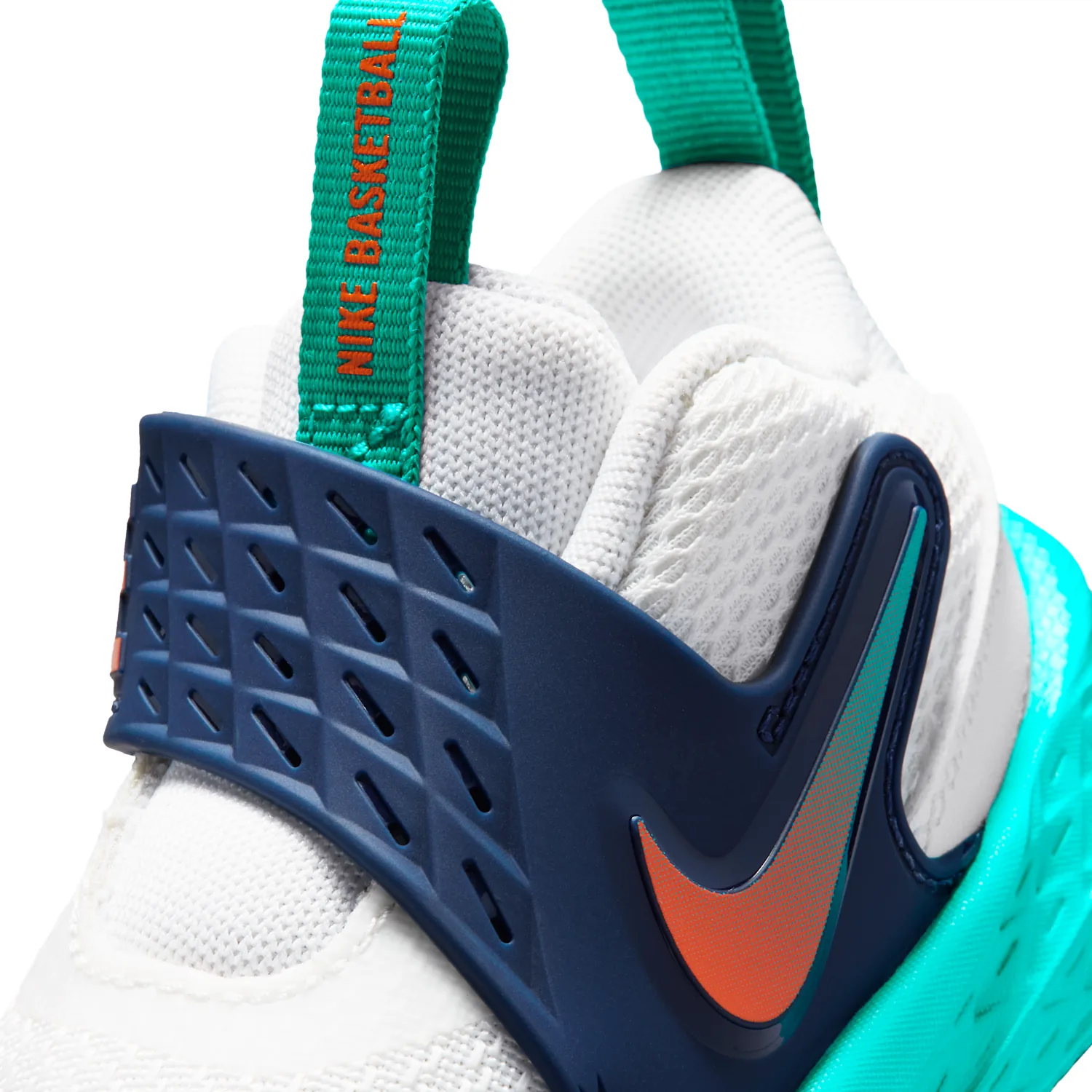Nike Team Hustle D 12 image 7