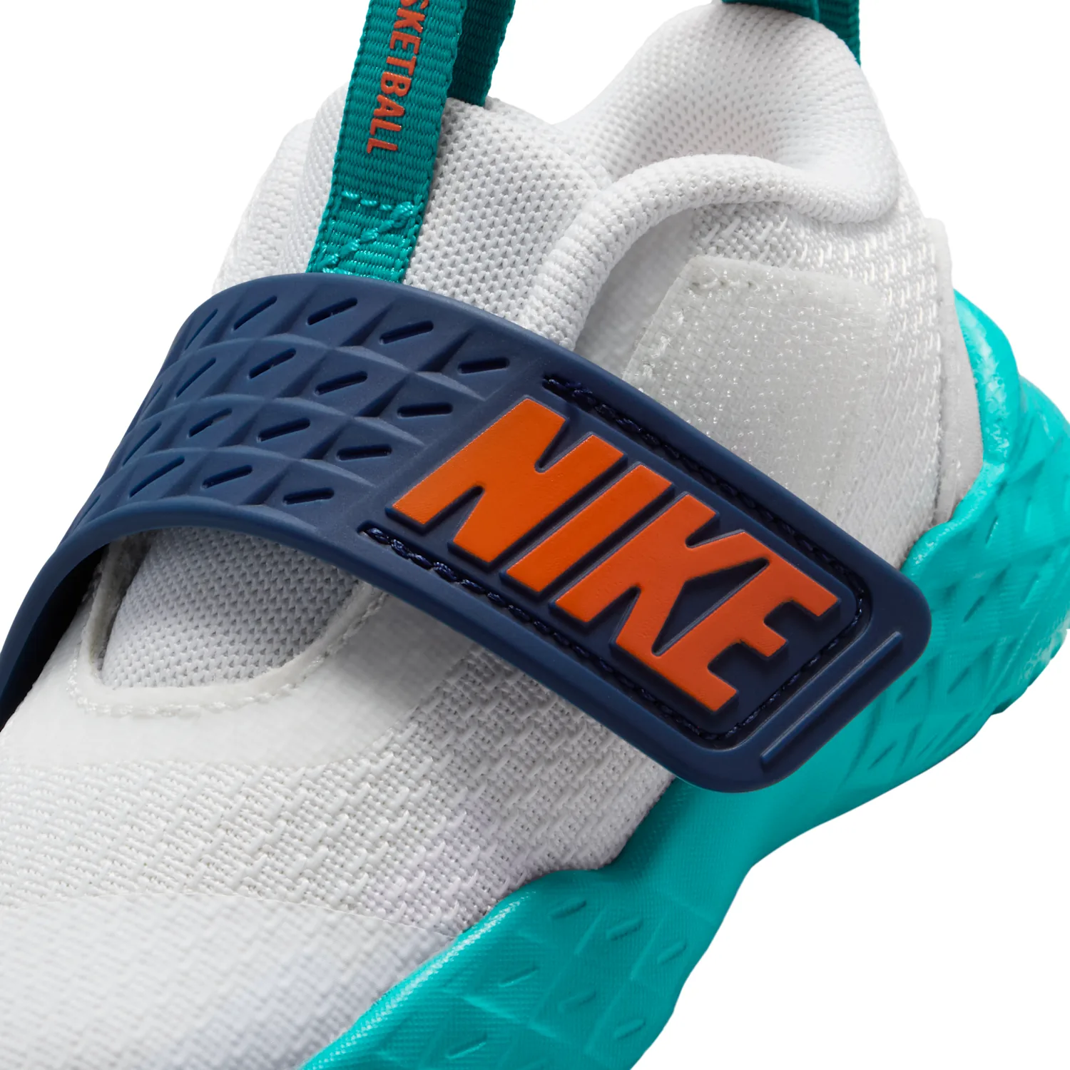 Nike Team Hustle D 12 image 8