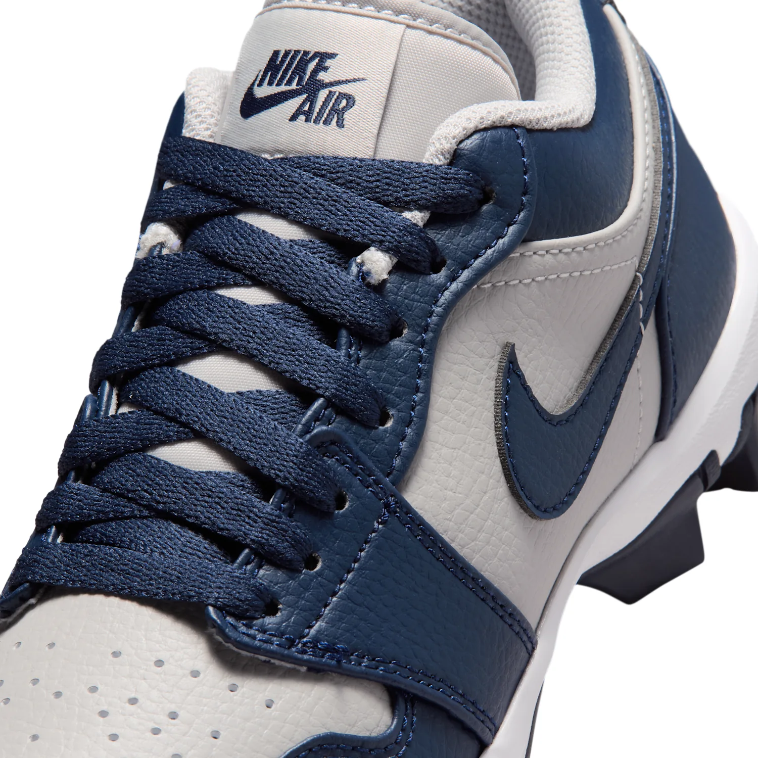 Jordan 1 Low image 8