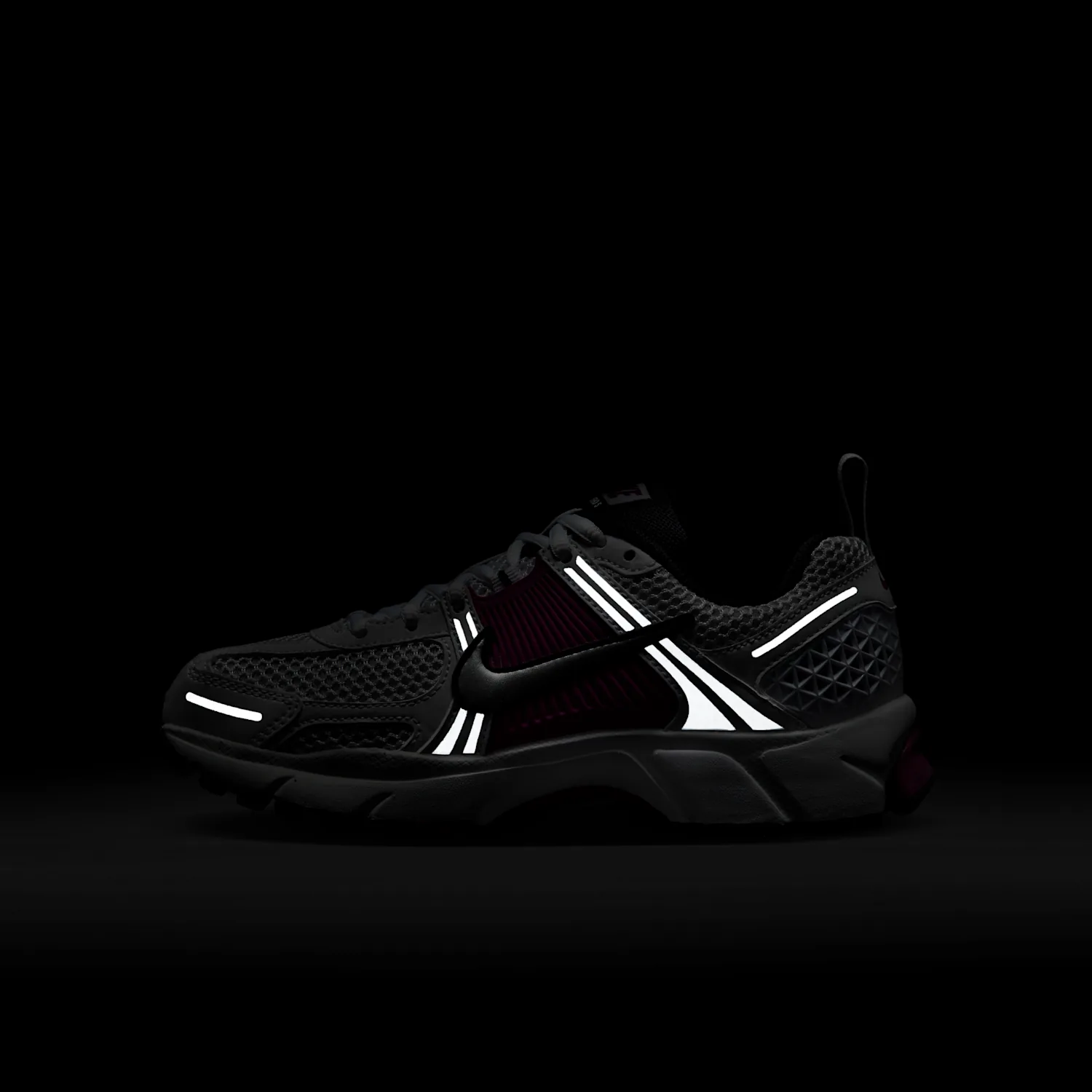Nike Vomero 5 image 12