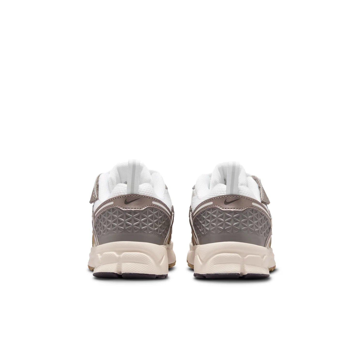 Nike Vomero 5 image 9