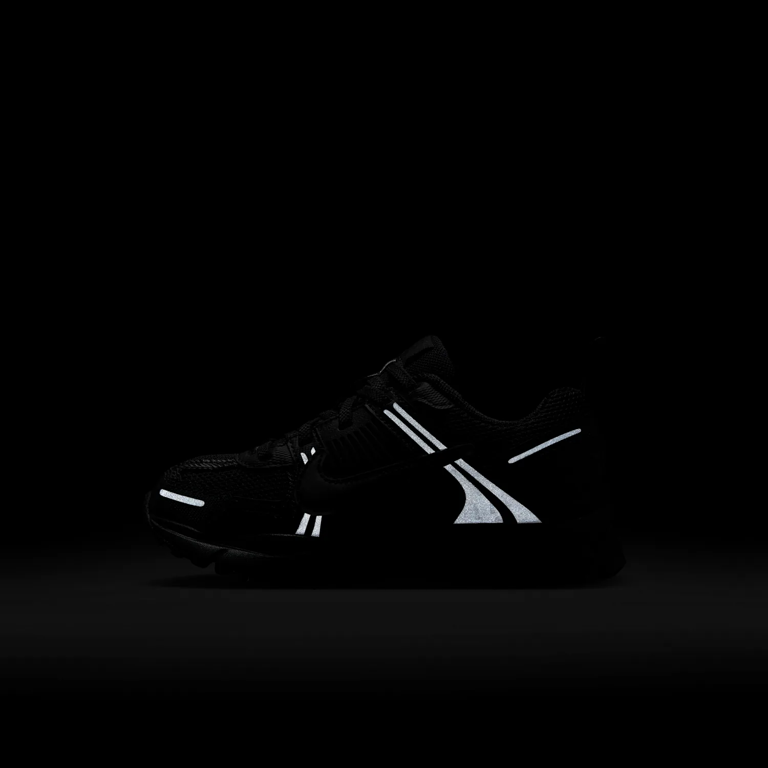 Nike Vomero 5 image 12