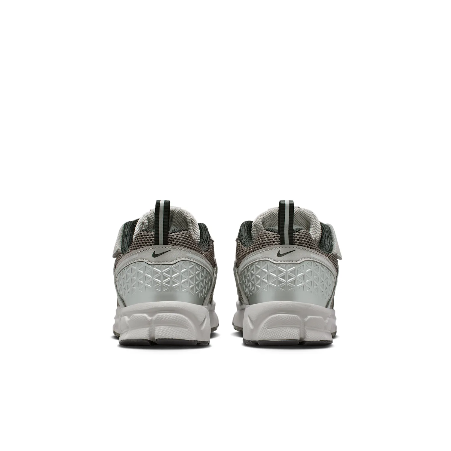 Nike Vomero 5 image 6