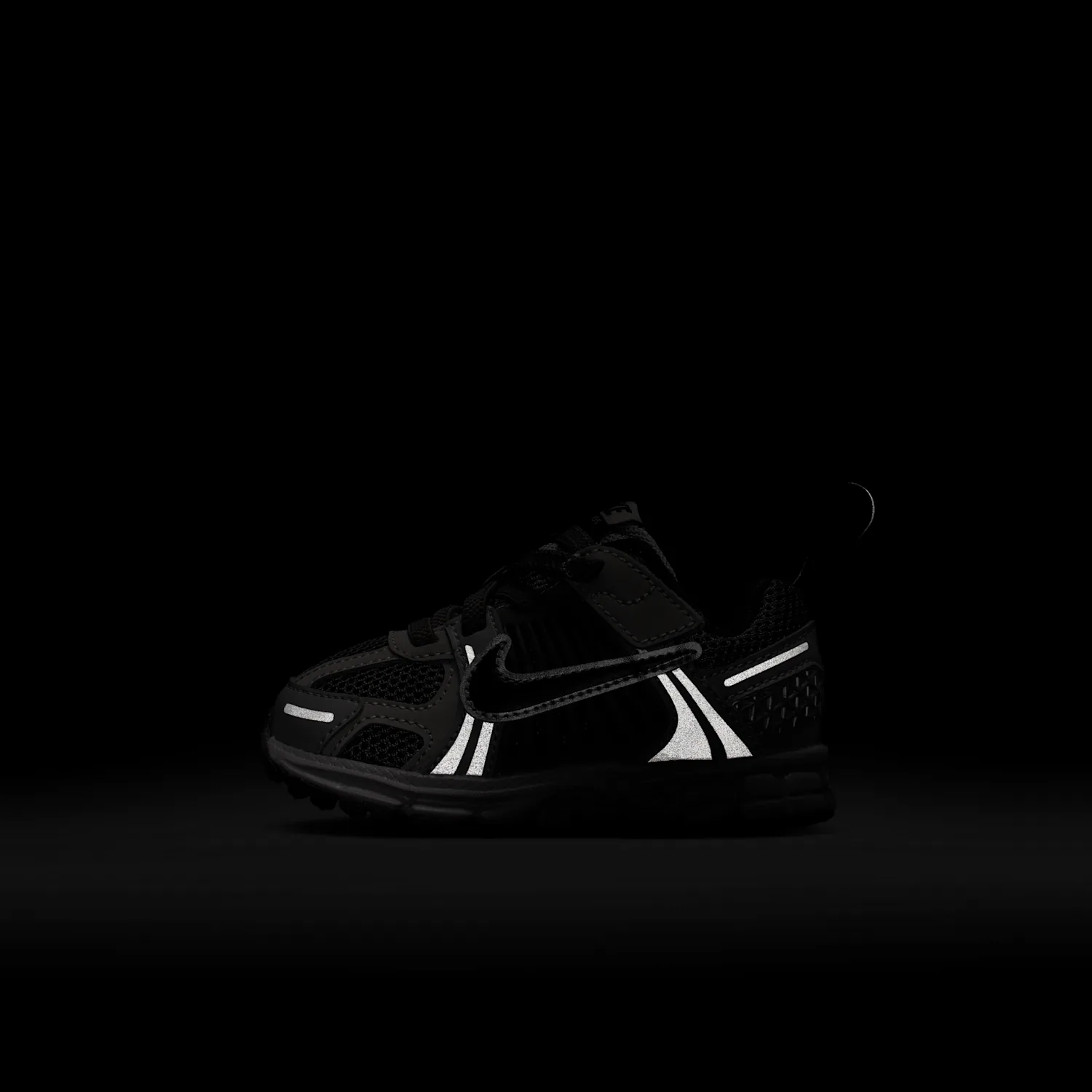 Nike Vomero 5 image 8