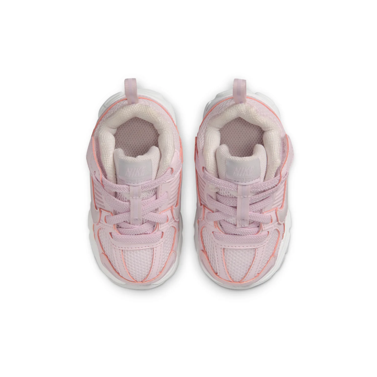 Nike Vomero 5 image 6